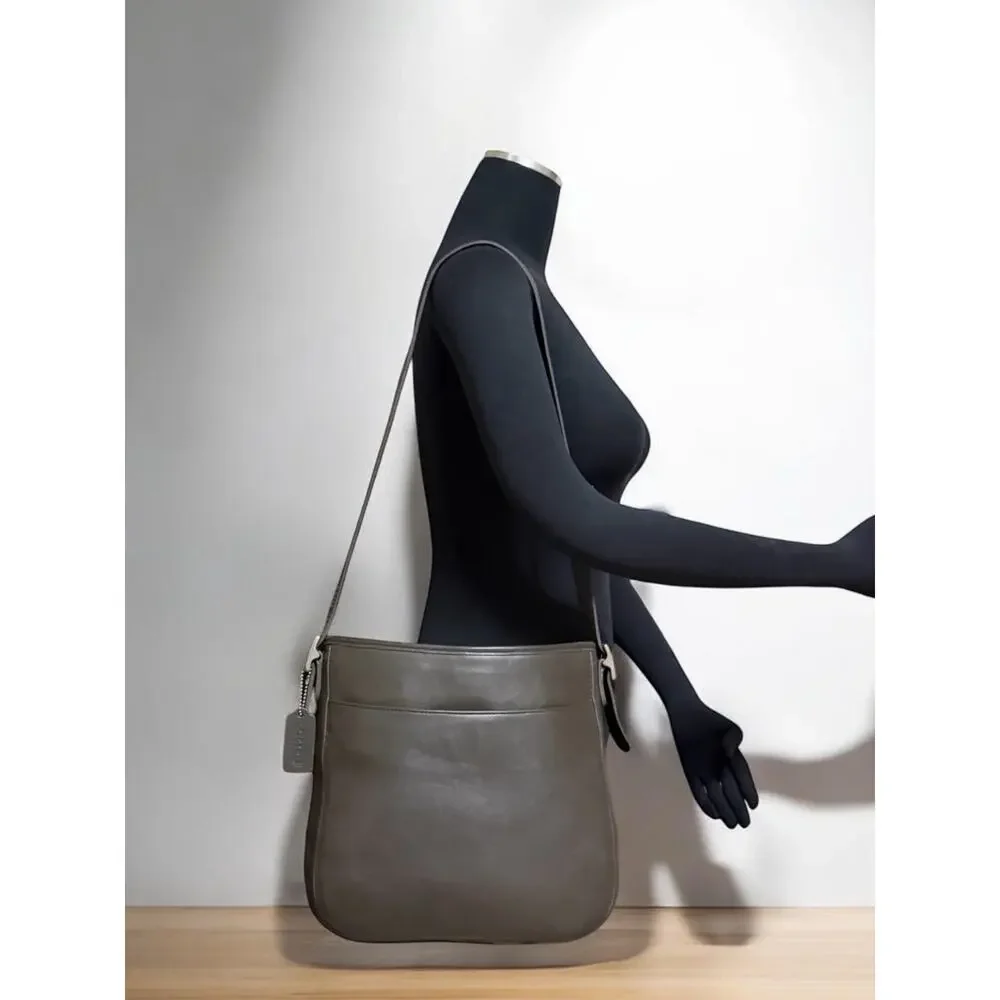 Vintage Coach 6003 Dark Grey Chelsea Hobo Bag